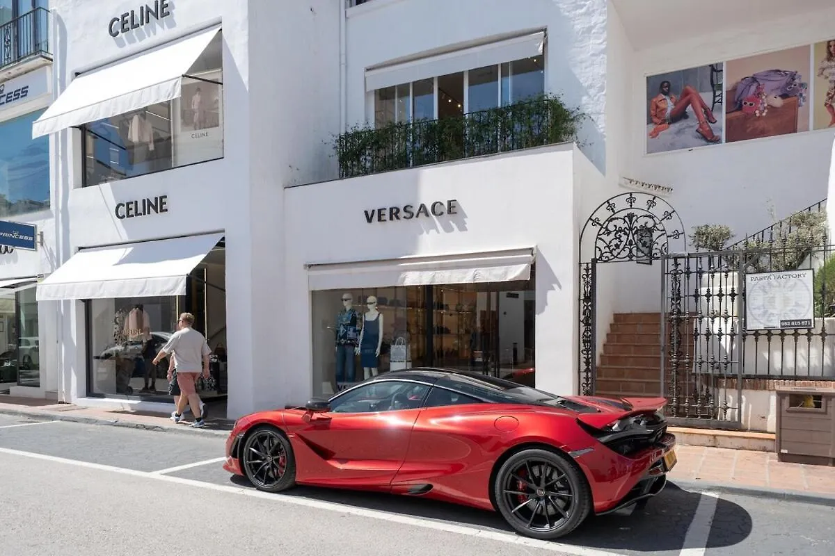 Luxury Escape In Puerto Banus Apartment Marbella